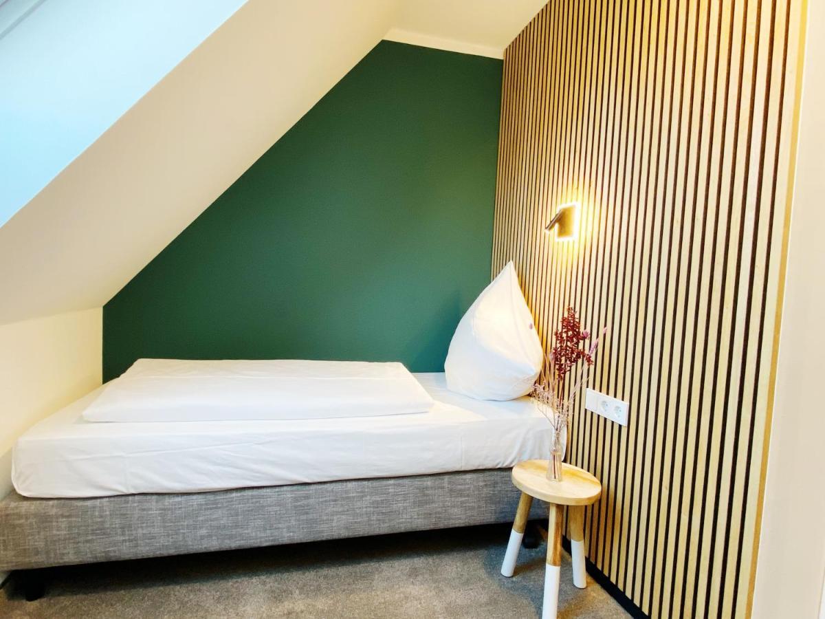 Hotel Xenia フレンスブルク エクステリア 写真