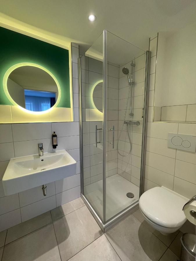 Hotel Xenia フレンスブルク エクステリア 写真
