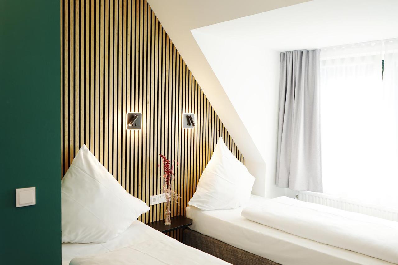 Hotel Xenia フレンスブルク エクステリア 写真