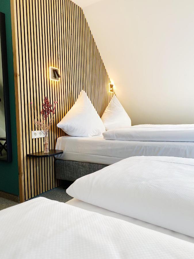 Hotel Xenia フレンスブルク エクステリア 写真