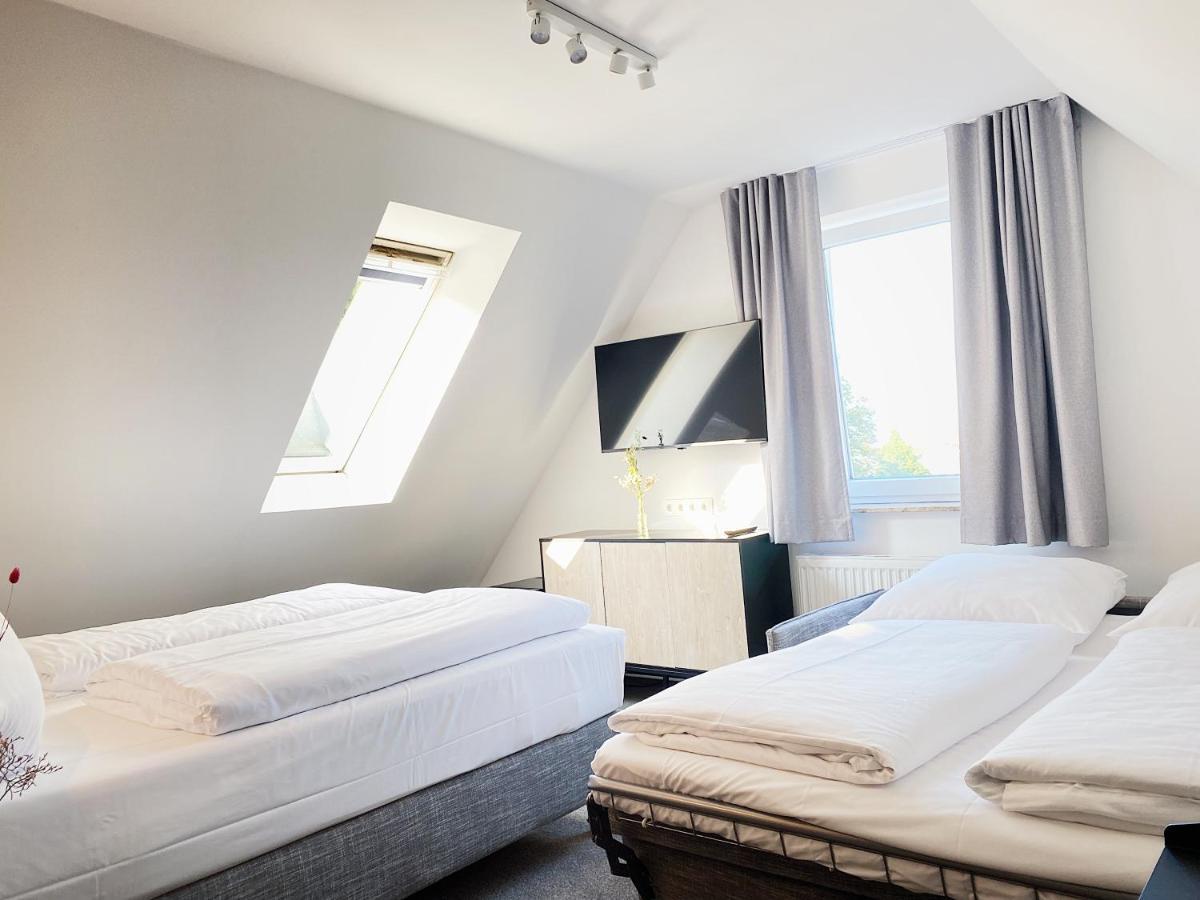 Hotel Xenia フレンスブルク エクステリア 写真